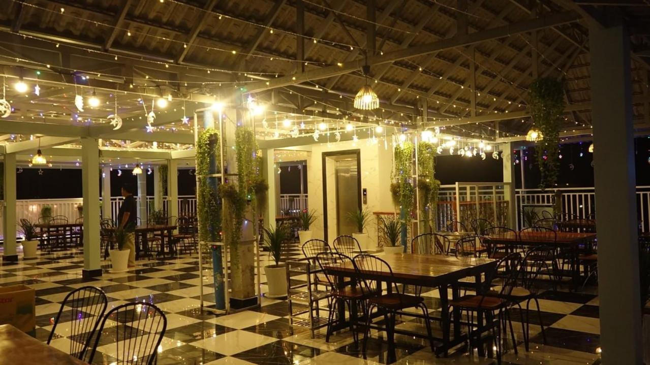 Sawadee Suorsdei Boutique Hotel Kampot Buitenkant foto